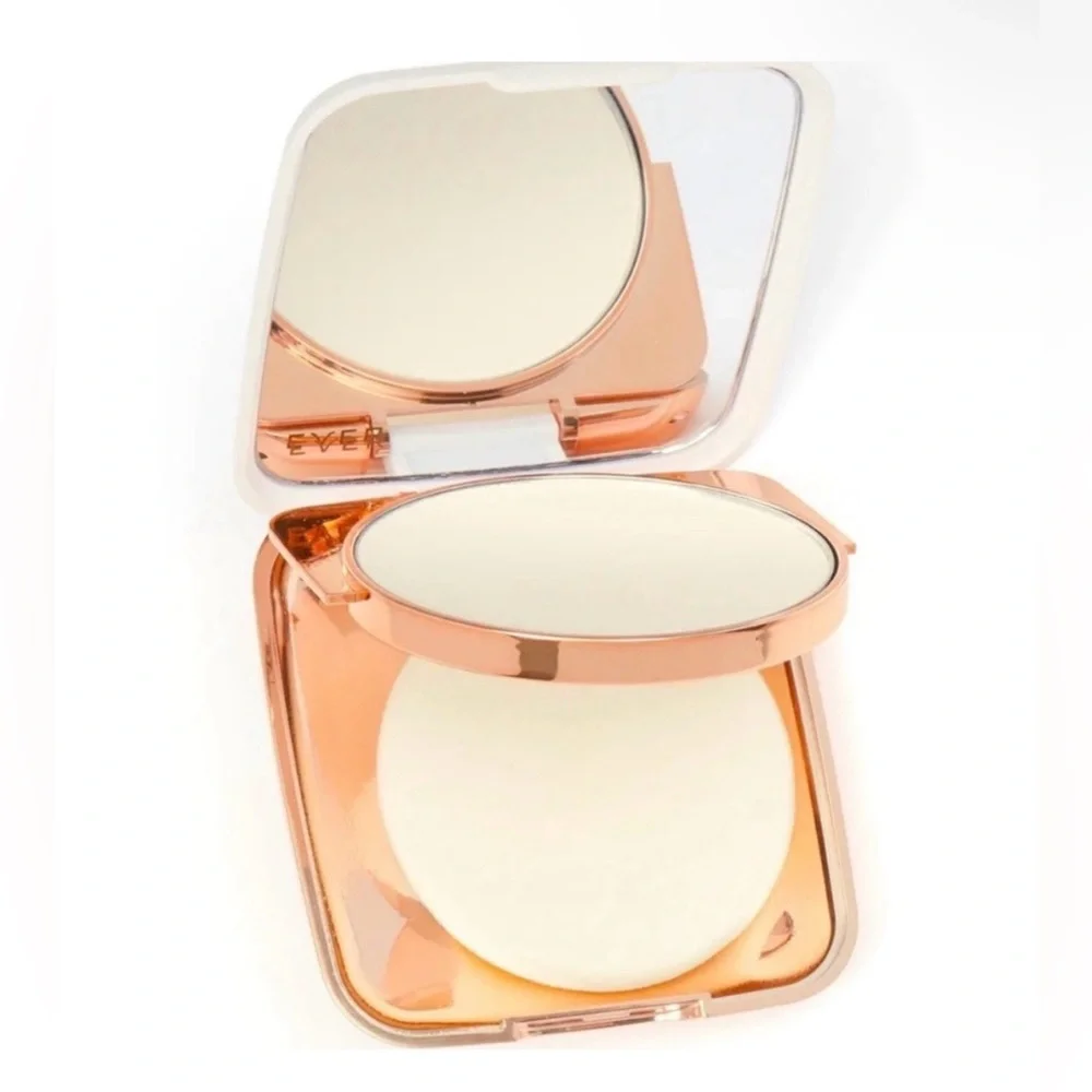 Ever Beauty | BLUR Perfecting Face Powder | Clean Beauty - NIB